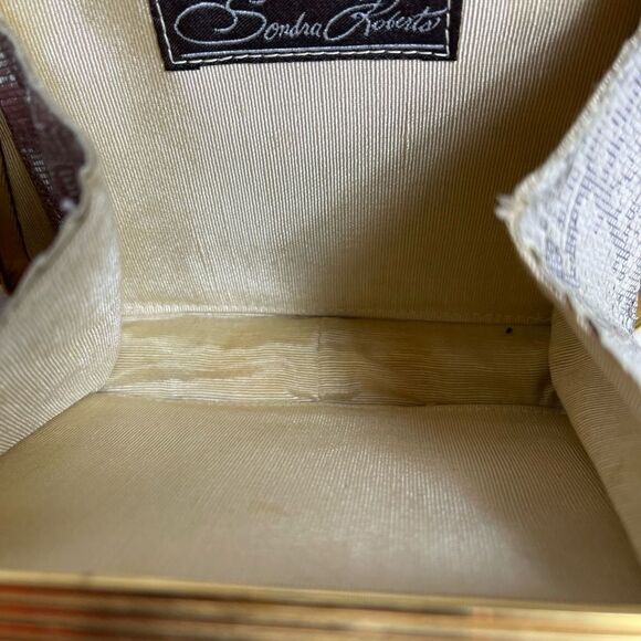 Sondra Roberts gold metallic faux snake skin box clutch with shoulder st… - Picture 8 of 9